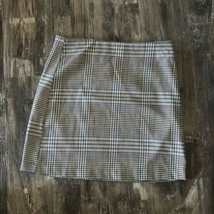 Plaid pencil skirt